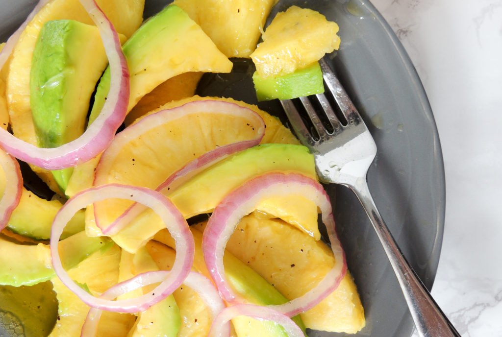 pineapple avocado salad