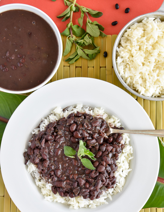 Slow Cooker Cuban Black Beans