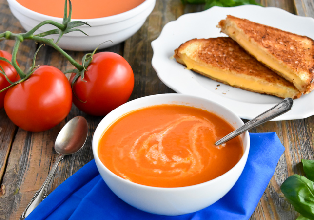 Fresh & Creamy Tomato Soup