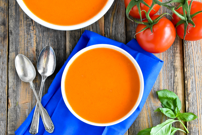 Fresh & Creamy Tomato Soup
