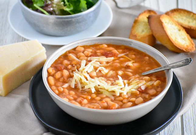 Slow Cooker White Beans